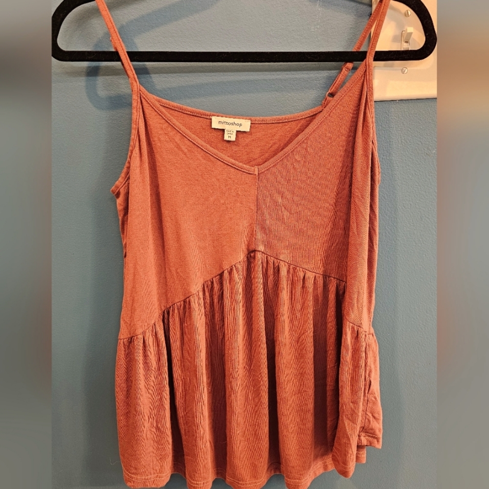 Flowy boutique tank, size M
